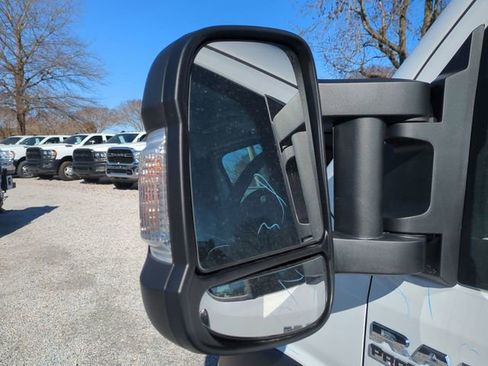 New 2024 RAM ProMaster 3500 w/ Convenience Group image 12