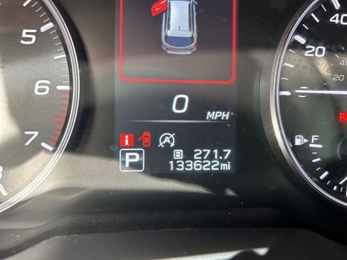 Used 2023 Subaru Outback Premium AWD/4WD image 19