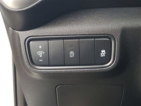 Used 2022 Kia Soul LX image 20