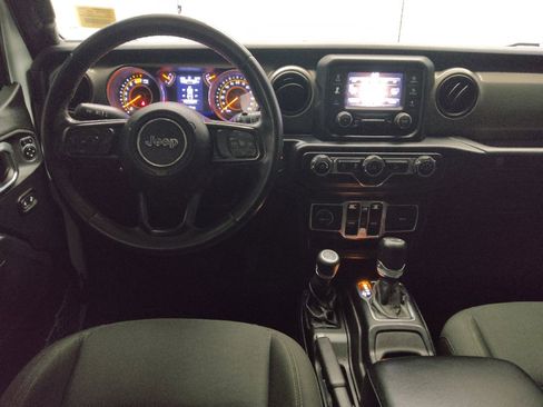 Used 2020 Jeep Wrangler Unlimited Sport S image 22