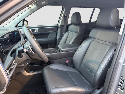 Used 2024 Hyundai Santa Fe Limited image 10