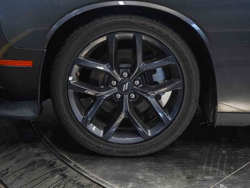 Used 2022 Dodge Challenger GT w/ Blacktop Package image 9
