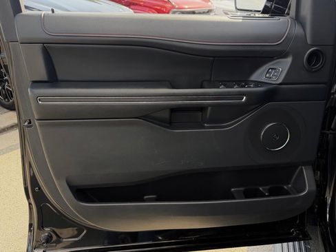 Certified 2023 Ford Expedition Limited AWD/4WD image 12