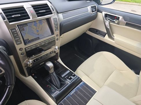 Used 2021 Lexus GX 460 Premium AWD/4WD image 28
