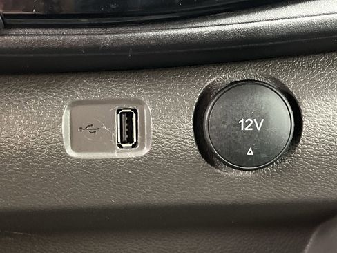 Certified 2024 Ford Transit 350 XLT image 22