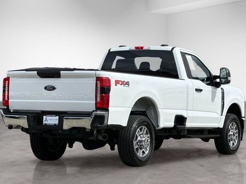 Used 2025 Ford F350 XLT w/ 360-Degree Camera Package AWD/4WD image 5