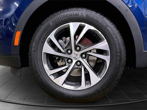 Used 2023 Buick Envision Essence image 9