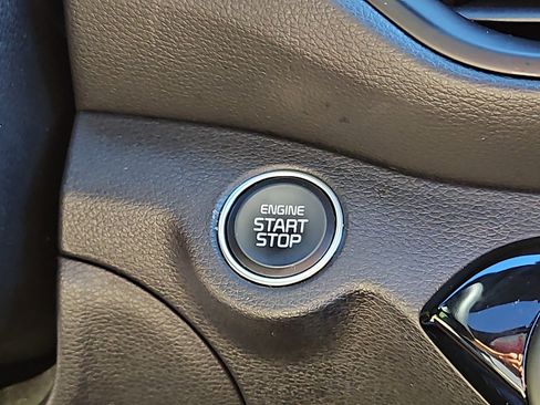 Used 2023 Kia Forte GT-Line w/ GT-Line Premium Package FWD image 23