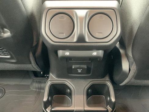 New 2026 Jeep Wrangler Unlimited Rubicon image 37