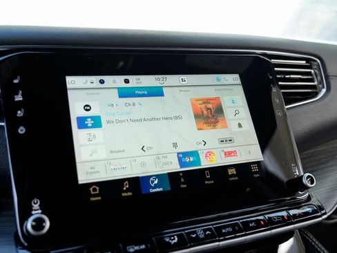 Used 2023 Jeep Wagoneer L Series II image 55