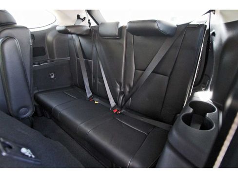 Used 2025 Toyota Highlander Platinum AWD/4WD image 13