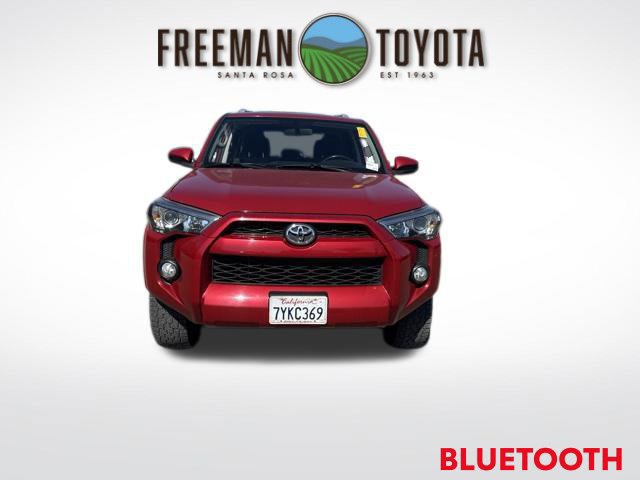Used 2016 Toyota 4Runner SR5 AWD/4WD image 3