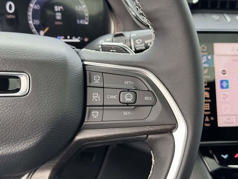 New 2026 Jeep Grand Cherokee 4WD image 25