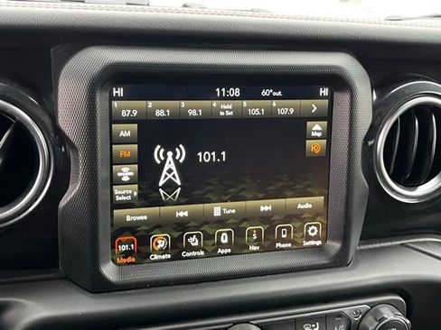 Used 2022 Jeep Wrangler Unlimited Rubicon w/ Xtreme Recon 35" Tire Package image 22