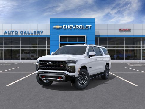 New 2026 Chevrolet Suburban Z71 w/ Comfort Package AWD/4WD image 9