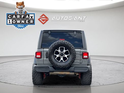 Used 2022 Jeep Wrangler Unlimited Rubicon AWD/4WD image 6