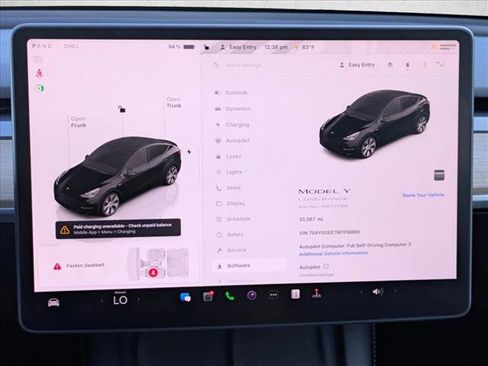 Used 2022 Tesla Model Y Long Range image 12