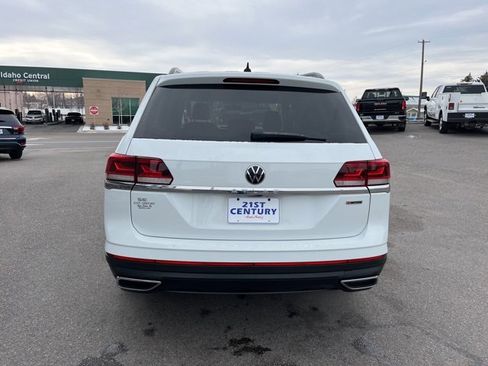 Used 2021 Volkswagen Atlas SE image 12