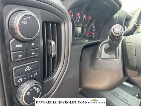 Used 2024 Chevrolet Silverado 1500 Custom Trail Boss w/ LPO, Dark Essentials Package image 10