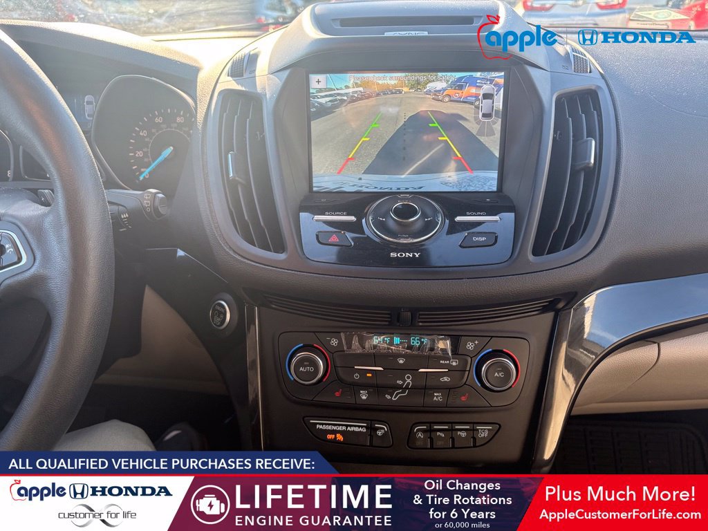 Used 2017 Ford Escape Titanium w/ Equipment Group 301A AWD/4WD image 9