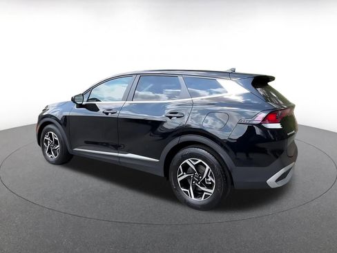 Used 2025 Kia Sportage LX image 10