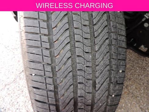 Used 2025 GMC Sierra 1500 SLT w/ SLT Premium Plus Package image 20