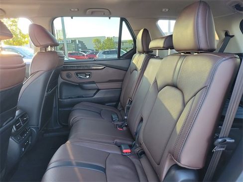 Certified 2025 Honda Pilot Elite image 14