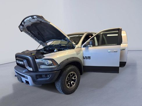 Used 2017 RAM 1500 Rebel w/ Luxury Group AWD/4WD image 9
