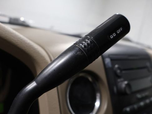 Used 2006 Ford F150 XLT image 30