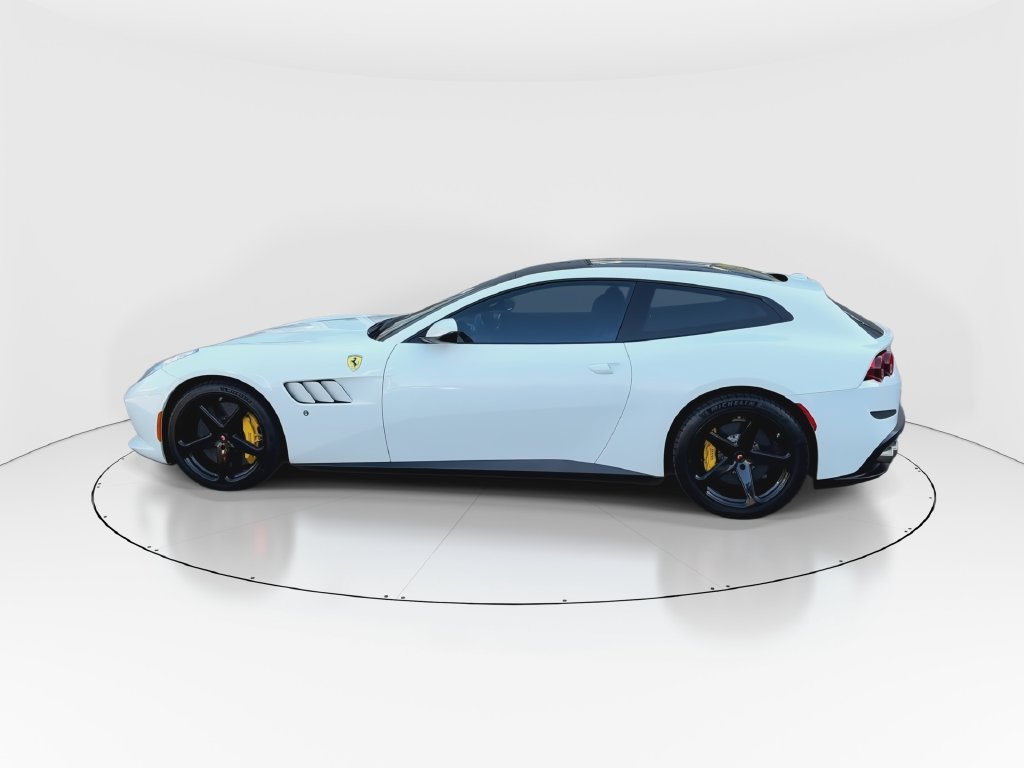Used 2018 Ferrari GTC4Lusso AWD/4WD image 5