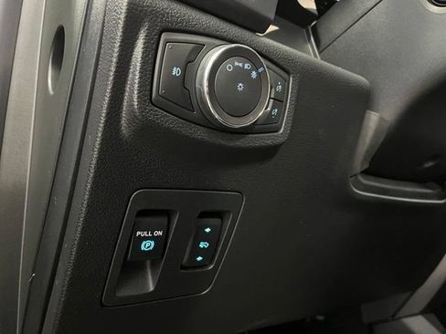 Used 2019 Ford Expedition Platinum AWD/4WD image 16