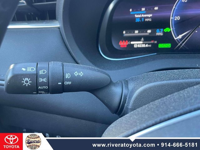 Used 2023 Toyota Venza Limited AWD/4WD image 24