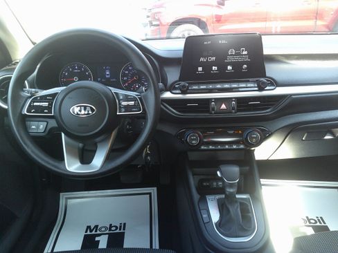 Used 2019 Kia Forte LXS FWD image 20
