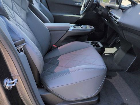 New 2026 BMW iX xDrive45 image 23