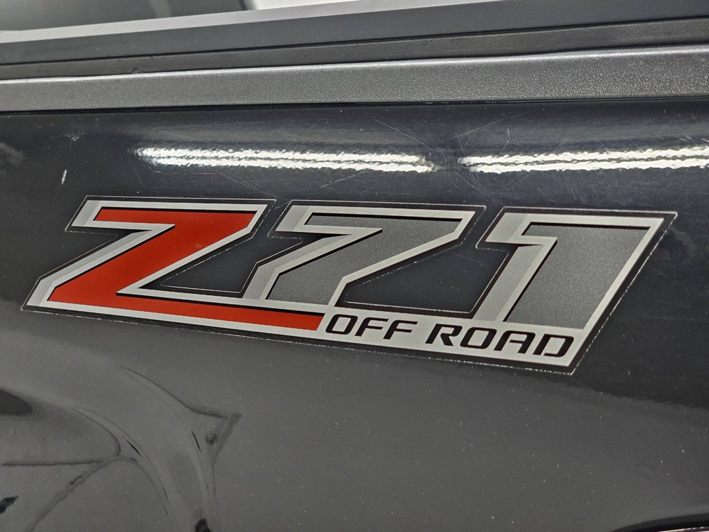 Used 2015 Chevrolet Silverado 2500 LT AWD/4WD image 34