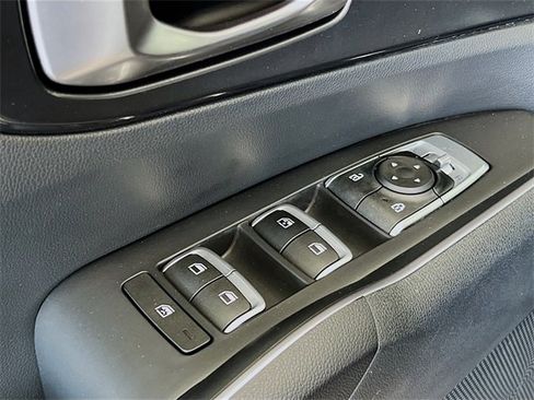 Used 2023 Kia Sorento LX image 20