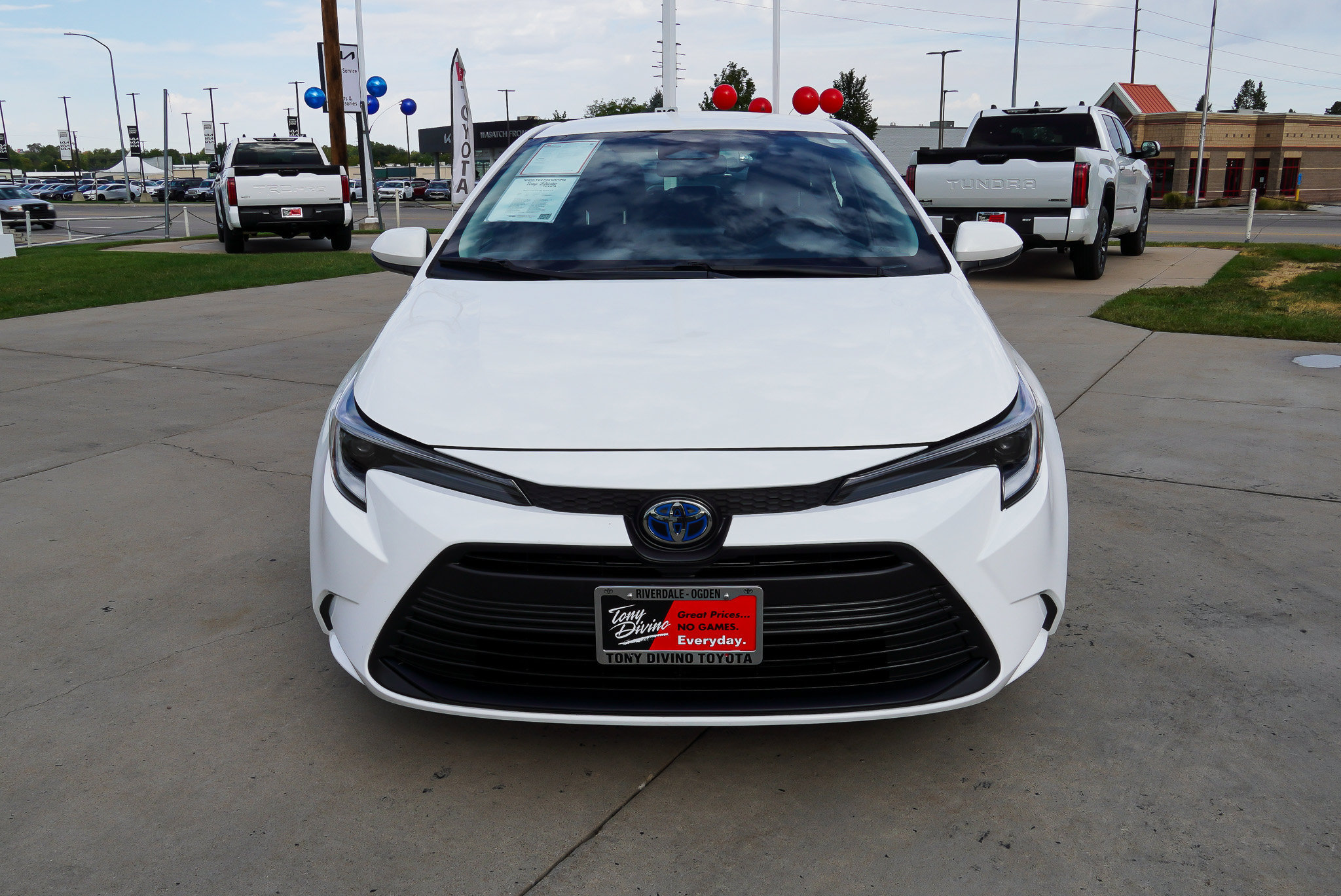 Certified 2024 Toyota Corolla LE FWD image 3