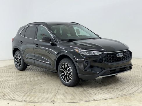 New 2026 Ford Escape SE image 6