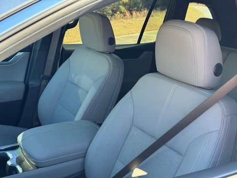 New 2026 GMC Acadia Elevation image 13