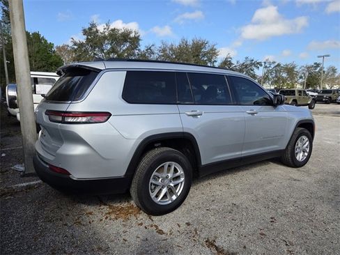 Certified 2025 Jeep Grand Cherokee L Laredo w/ Luxury Tech Group I image 6