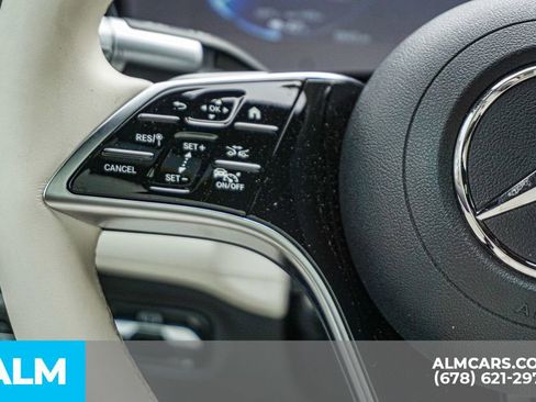 Used 2024 Mercedes-Benz EQS 580 4MATIC Sedan image 29