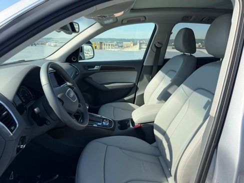 Used 2017 Audi Q5 2.0T Premium Plus AWD/4WD image 8