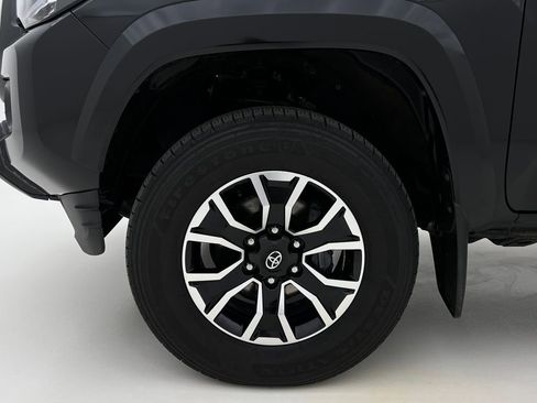 Used 2023 Toyota Tacoma TRD Sport image 25