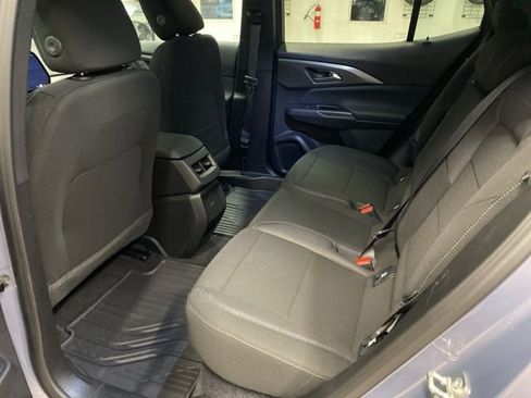 New 2026 Chevrolet Equinox EV LT image 25