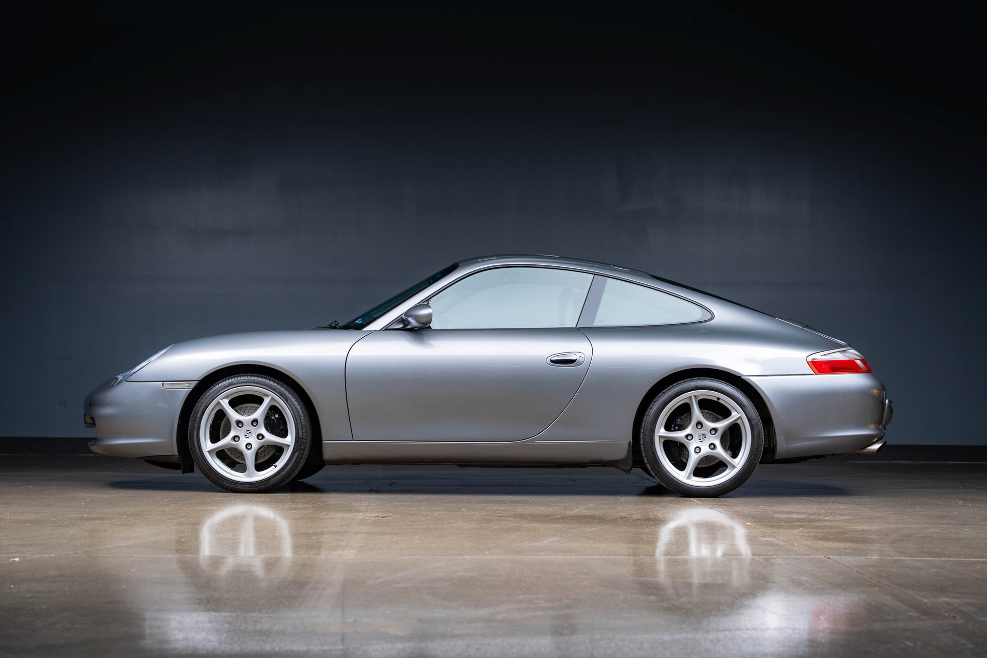 Used 2002 Porsche 911 GT3 RS image 3