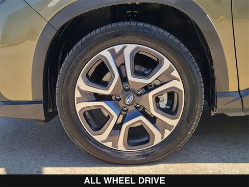 Used 2023 Subaru Ascent Touring image 33