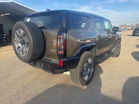 Used 2025 GMC Hummer EV 3X image 3