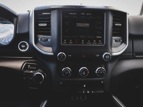 Used 2021 RAM 1500 Big Horn image 4