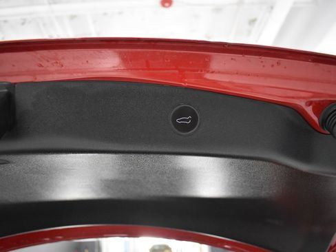 Used 2023 Tesla Model 3 Standard Range image 31