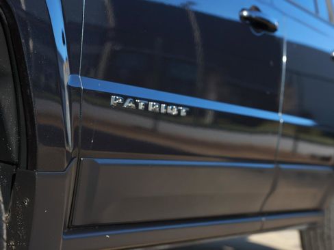 Used 2016 Jeep Patriot Latitude w/ Sun/Sound Group image 35